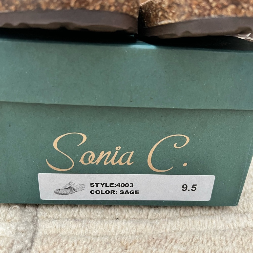Suede green sanarlas 9.5